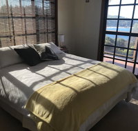 Merry Beach Ocean Front Large Home - South Australia Travel
