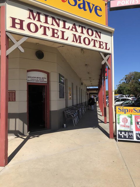 Minlaton Hotel - South Australia Travel 1