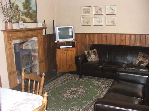 Mintaro Hideaway - South Australia Travel 3
