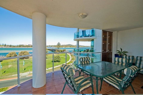 Mirage, Unit 602, 6-10 Manning Street - South Australia Travel 2
