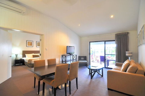 Mission Beach Resort - South Australia Travel 3
