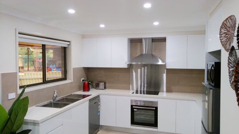 Modern 4-Bedroom House On Cunningham Near Singleton CBD Hunter Valley - South Australia Travel 2