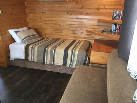 Mole Creek Cabins - South Australia Travel 0