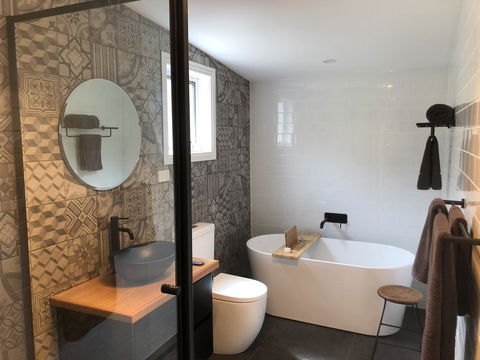 Mole Creek Hideaway - South Australia Travel 1