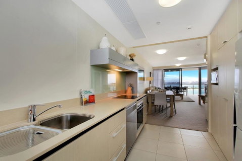 Monaco Unit 905, 12 Otranto St - South Australia Travel 3
