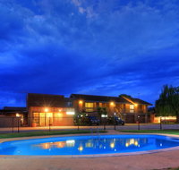Motel Meneres - South Australia Travel