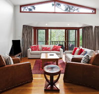 Mountain Home Leura - Perfect Weekend Escape - South Australia Travel