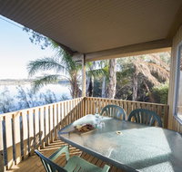 Mundic Waterfront Cottages - South Australia Travel