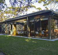 Myer House - South Australia Travel