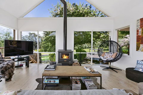 Nafplio Luxury Hideaway With Open Fireplace, On 3 Acre Vineyard, Water Views, Close To Wineries - South Australia Travel 0