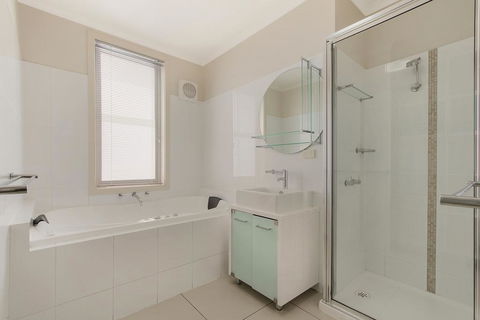 Nautilus - South Australia Travel 1