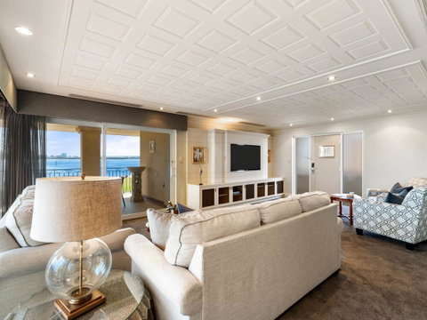 The Peninsula Riverside Serviced Apartments - South Australia Travel 5