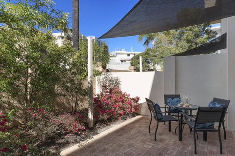The Peninsula Riverside Serviced Apartments - South Australia Travel 18