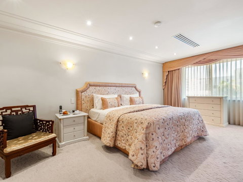 The Peninsula Riverside Serviced Apartments - South Australia Travel 11