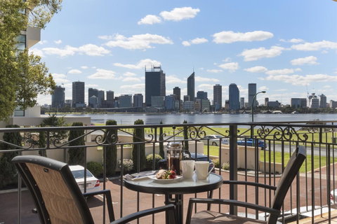 The Peninsula Riverside Serviced Apartments - South Australia Travel 32