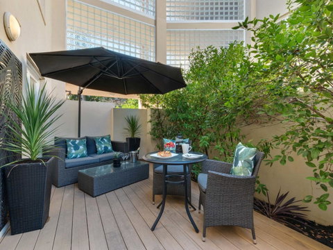 The Peninsula Riverside Serviced Apartments - South Australia Travel 12