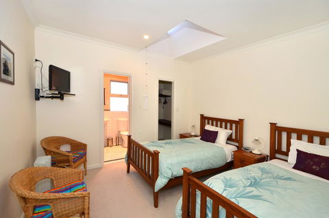 Albany Beachside Accommodation - South Australia Travel 14