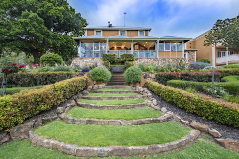 Grand Mercure Basildene Manor - South Australia Travel 13