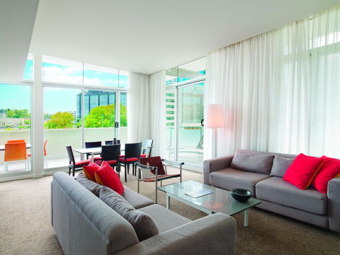 Adina Apartment Hotel Perth - South Australia Travel 6