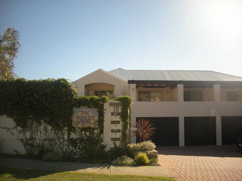 Dunes Scarborough Beach - South Australia Travel 0