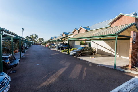 Perth Ascot Central Apartment Hotel Official - South Australia Travel 6