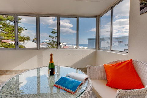 Cottesloe Contemporary Villa - South Australia Travel 1