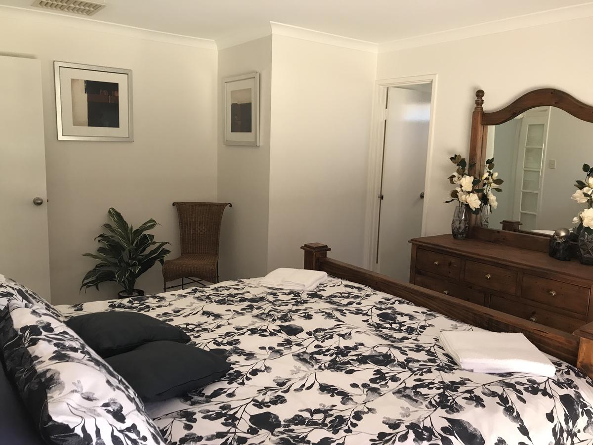 Edgewater WA South Australia Travel