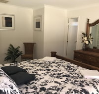Blue Lake Family Retreat - South Australia Travel
