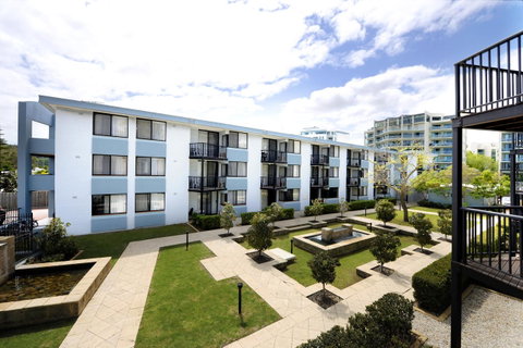 Lodestar Waterside Apartments - South Australia Travel 13