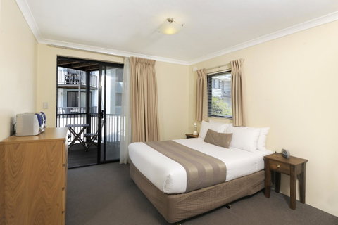Lodestar Waterside Apartments - South Australia Travel 37