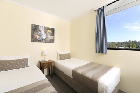 Lodestar Waterside Apartments - South Australia Travel 39