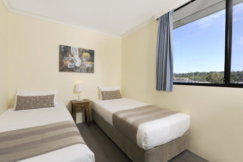 Lodestar Waterside Apartments - South Australia Travel 41