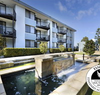 Lodestar Waterside Apartments - South Australia Travel