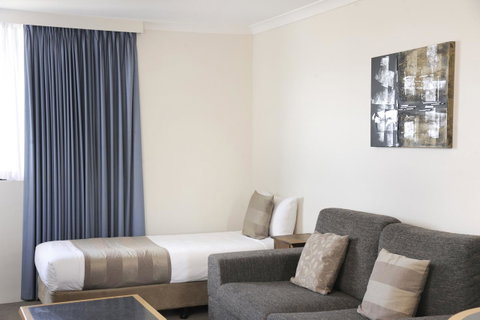 Lodestar Waterside Apartments - South Australia Travel 8