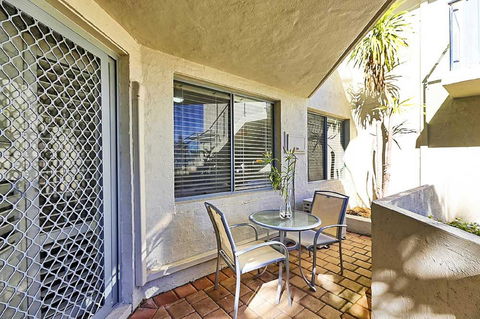 Beachfront @ Scarbs - South Australia Travel 11