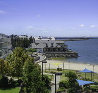 Luxury Suite Bunbury - South Australia Travel