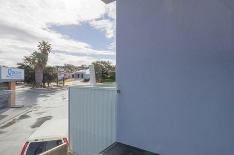 Sunset Place Apartments - South Australia Travel 34