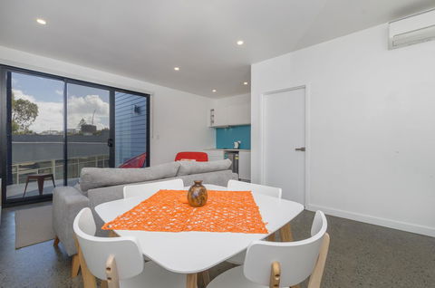 Sunset Place Apartments - South Australia Travel 18