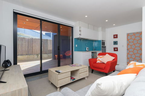 Sunset Place Apartments - South Australia Travel 3