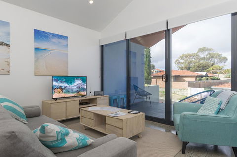 Sunset Place Apartments - South Australia Travel 42
