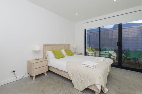 Sunset Place Apartments - South Australia Travel 25