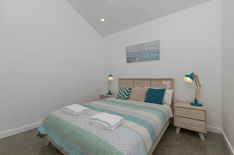 Sunset Place Apartments - South Australia Travel 37