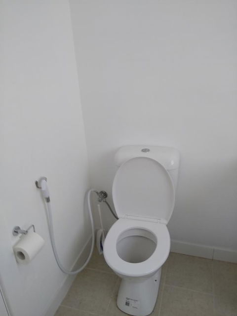 DIANELLA Budget Rooms Happy Place To Stay - South Australia Travel 30