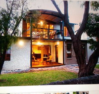 Dunsborough Luxury Villa - South Australia Travel
