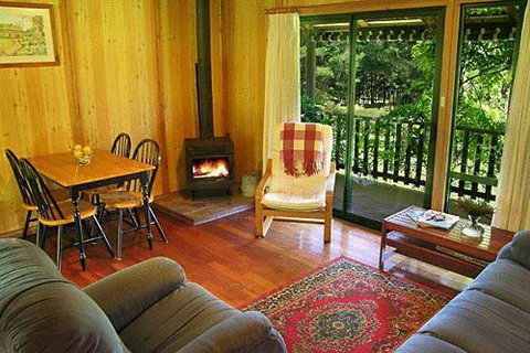 Hawke Brook Chalets - South Australia Travel 5