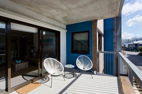 Beachside Living - South Fremantle - South Australia Travel 14