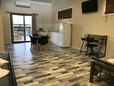 Sabai Accommodation - South Australia Travel 7