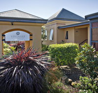 Vintages Accommodation - South Australia Travel