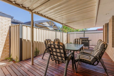 Brilliant, Neat, Convenient, Family-friendly House - South Australia Travel 13
