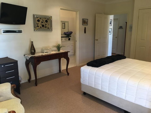 Armadale Cottage Bed & Breakfast - South Australia Travel 27